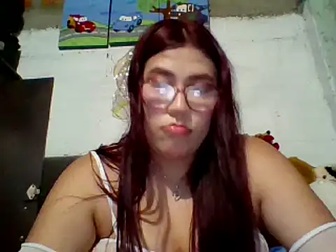 dafne19  online show from February 19, 6:55 am