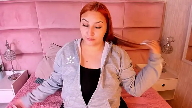 Alaia Cute online show from March 18, 11:19 pm