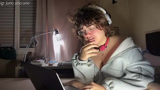 yudrayeb online show from December 3, 2:03 am