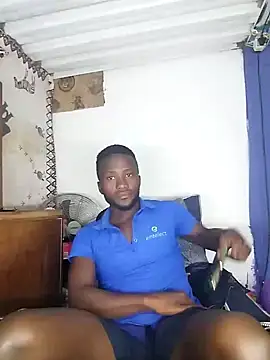 Snapshot of bull_Giant chatting on December 8, 7:11 pm bull Giant online show from December 8, 7:11 pm