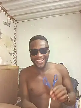 Snapshot of bull_Giant chatting on December 17, 11:49 pm bull Giant online show from December 17, 11:49 pm