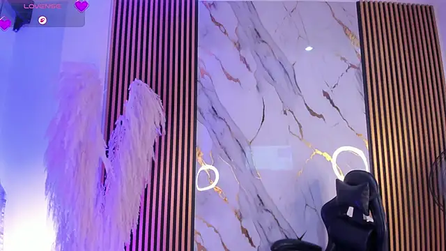 LiaFlowers online show from April 21, 1:53 am