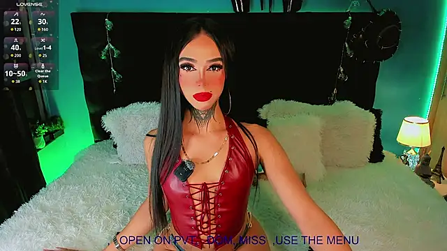CALLME GODDESS  online show from May 3, 9:15 am