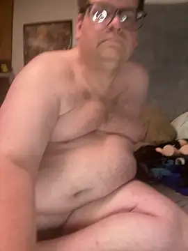 Snapshot of treatbobnicer chatting on May 23, 9:52 pm treatbobnicer online show from May 23, 9:52 pm