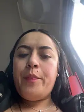 Snapshot of Lesly_10- chatting on May 23, 8:46 pm Lesly 10- online show from May 23, 8:46 pm