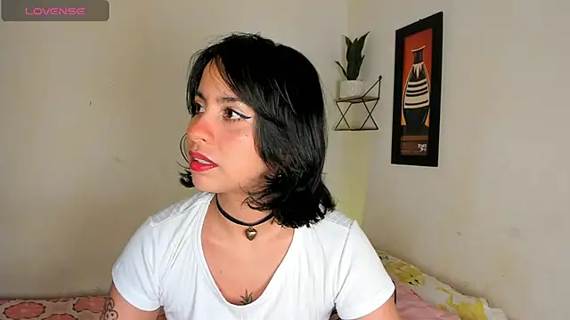 Snapshot of adriannyp_1 chatting on August 4, 12:58 am adriannyp 1 online show from August 4, 12:58 am