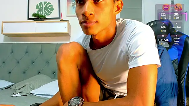 Snapshot of Ryan_Vergon chatting on July 8, 3:38 pm Ryan Vergon online show from July 8, 3:38 pm