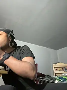 SluttyLyfe4L online show from May 21, 6:37 pm