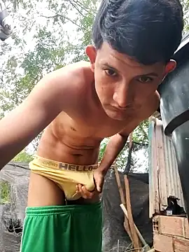 Valentinacuc online show from February 19, 11:39 am