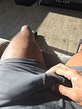 Keshuloveyou online show from February 16, 8:11 pm