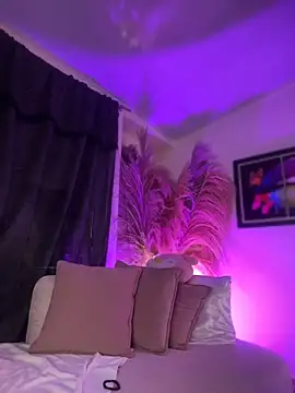 Snapshot of Katti_Barrera chatting on June 10, 11:20 am Katti Barrera online show from June 10, 11:20 am