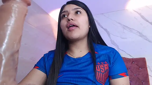 SarahStones online show from April 18, 7:56 am