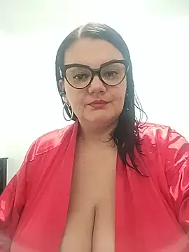Snapshot of Madisonpalacio chatting on June 1, 7:26 pm Madisonpalacio online show from June 1, 7:26 pm