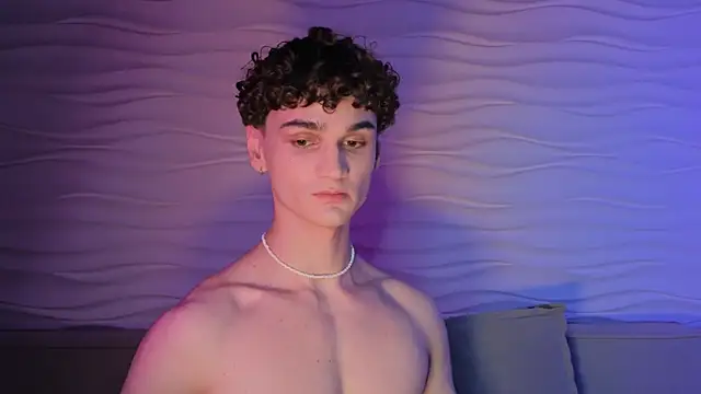 adam 21cm   online show from October 8, 4:15 pm