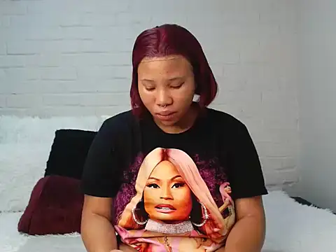 DrippinCaramelCutie online show from March 1, 9:37 pm