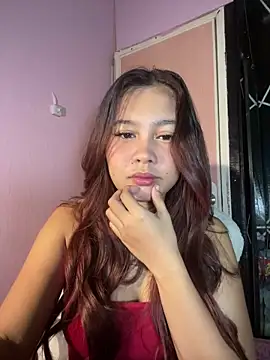 ursweet babygirl online show from April 18, 4:11 pm