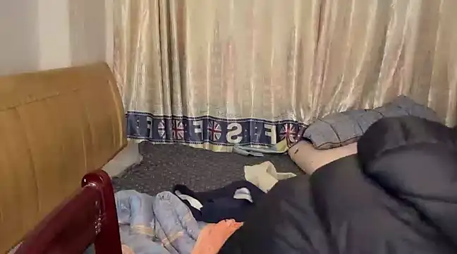 xiaottt1918 online show from January 12, 10:23 am