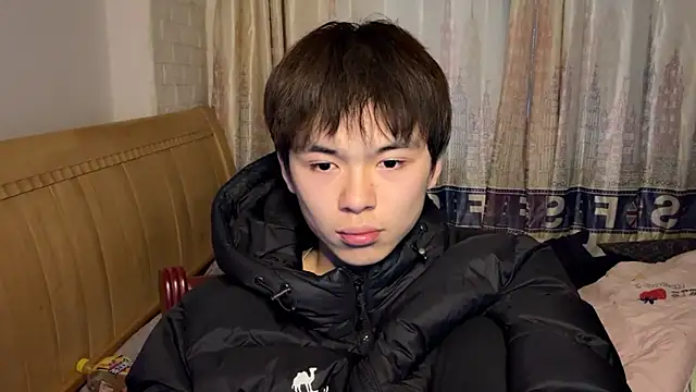 xiaottt1918 online show from January 25, 9:47 am