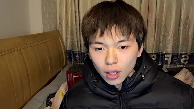 xiaottt1918 online show from January 25, 12:47 pm