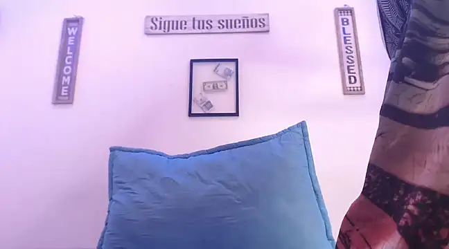 Snapshot of harrytomson_1 chatting on February 24, 5:54 am harrytomson 1 online show from February 24, 5:54 am