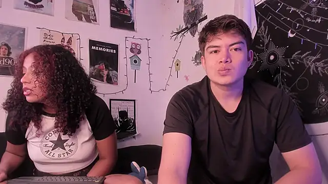 hothoneychile online show from October 12, 3:55 pm