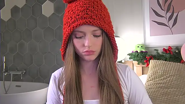 Snapshot of AshleyDouglas chatting on December 20, 1:11 pm AshleyDouglas online show from December 20, 1:11 pm
