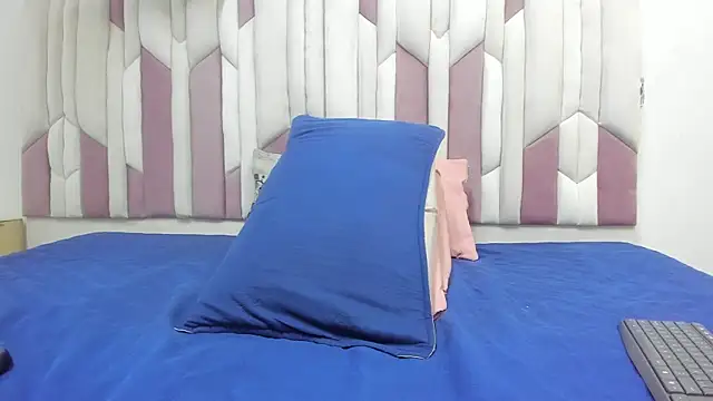 Snapshot of fer_dz chatting on February 10, 11:57 am fer dz online show from February 10, 11:57 am