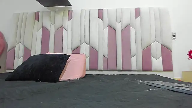 Snapshot of fer_dz chatting on February 22, 12:08 pm fer dz online show from February 22, 12:08 pm