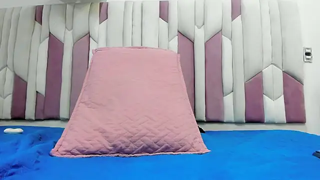 Snapshot of fer_dz chatting on February 28, 11:58 am fer dz online show from February 28, 11:58 am