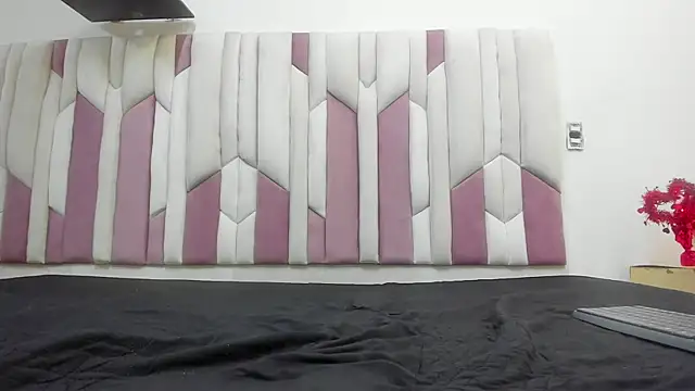 Snapshot of fer_dz chatting on March 10, 12:04 pm fer dz online show from March 10, 12:04 pm