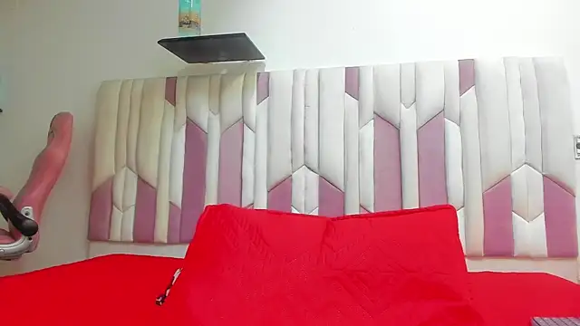 Snapshot of fer_dz chatting on March 17, 11:53 am fer dz online show from March 17, 11:53 am