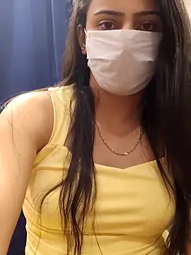 Snapshot of Mylovesana chatting on April 25, 4:59 pm Mylovesana online show from April 25, 4:59 pm