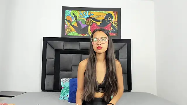 Snapshot of tatiana_valencia chatting on January 19, 12:39 pm tatiana valencia online show from January 19, 12:39 pm