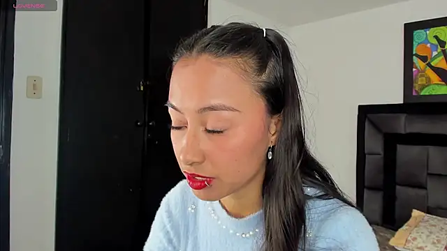 Snapshot of tatiana_valencia chatting on February 4, 3:26 pm tatiana valencia online show from February 4, 3:26 pm