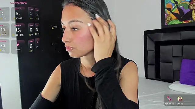 Snapshot of tatiana_valencia chatting on February 13, 6:27 pm tatiana valencia online show from February 13, 6:27 pm