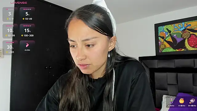 Snapshot of tatiana_valencia chatting on February 14, 6:40 pm tatiana valencia online show from February 14, 6:40 pm