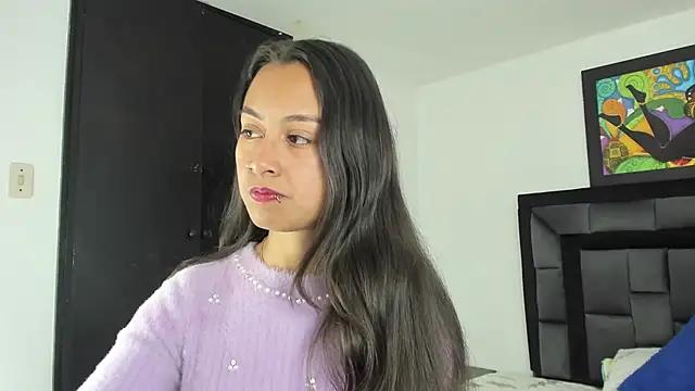 Snapshot of tatiana_valencia chatting on February 24, 12:05 pm tatiana valencia online show from February 24, 12:05 pm