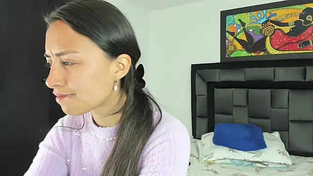 Snapshot of tatiana_valencia chatting on February 25, 12:34 pm tatiana valencia online show from February 25, 12:34 pm