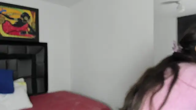 Snapshot of tatiana_valencia chatting on March 5, 12:33 pm tatiana valencia online show from March 5, 12:33 pm