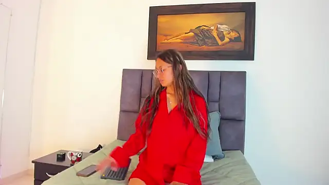 tatiana valencia online show from May 30, 2:03 pm