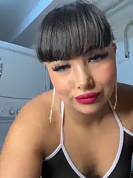 Snapshot of Alexa_Miss chatting on October 10, 7:13 pm Alexa Miss online show from October 10, 7:13 pm