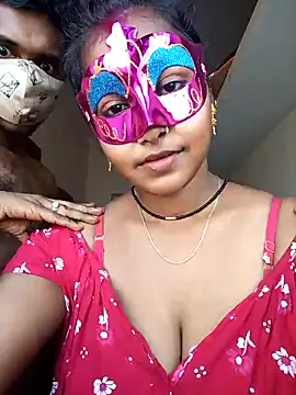 Snapshot of juhi06 chatting on March 2, 9:27 am juhi06 online show from March 2, 9:27 am