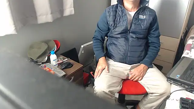 Snapshot of pepepaty chatting on January 6, 11:18 pm pepepaty online show from January 6, 11:18 pm