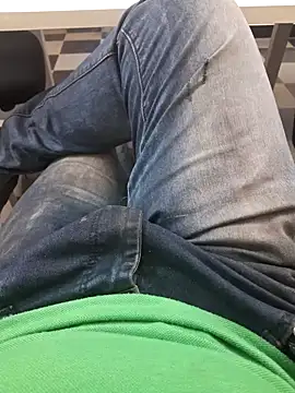 Long Laster online show from December 9, 11:26 am