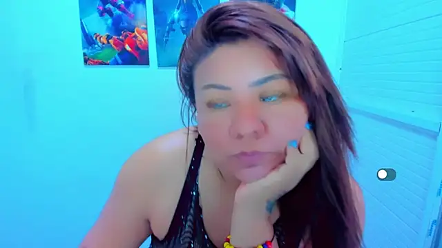 Snapshot of victoria_love89 chatting on May 31, 2:20 am victoria love89 online show from May 31, 2:20 am