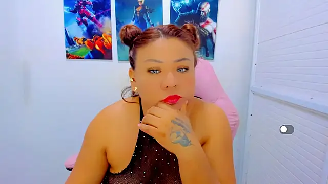 Snapshot of victoria_love89 chatting on June 19, 2:27 am victoria love89 online show from June 19, 2:27 am