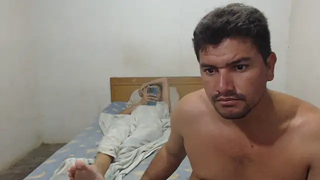 KateAndSimon online show from February 13, 2:56 am