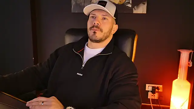 AngeloEric online show from March 30, 7:53 am