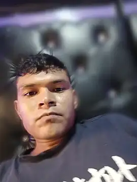 Snapshot of InfiniteModulus chatting on April 10, 10:31 am InfiniteModulus online show from April 10, 10:31 am