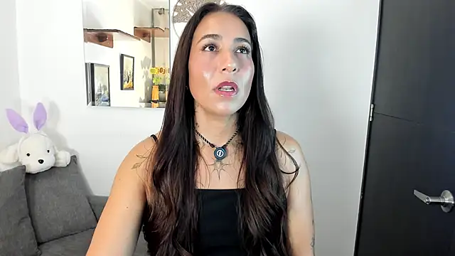 Snapshot of electra_hunt chatting on March 28, 12:32 am electra hunt online show from March 28, 12:32 am